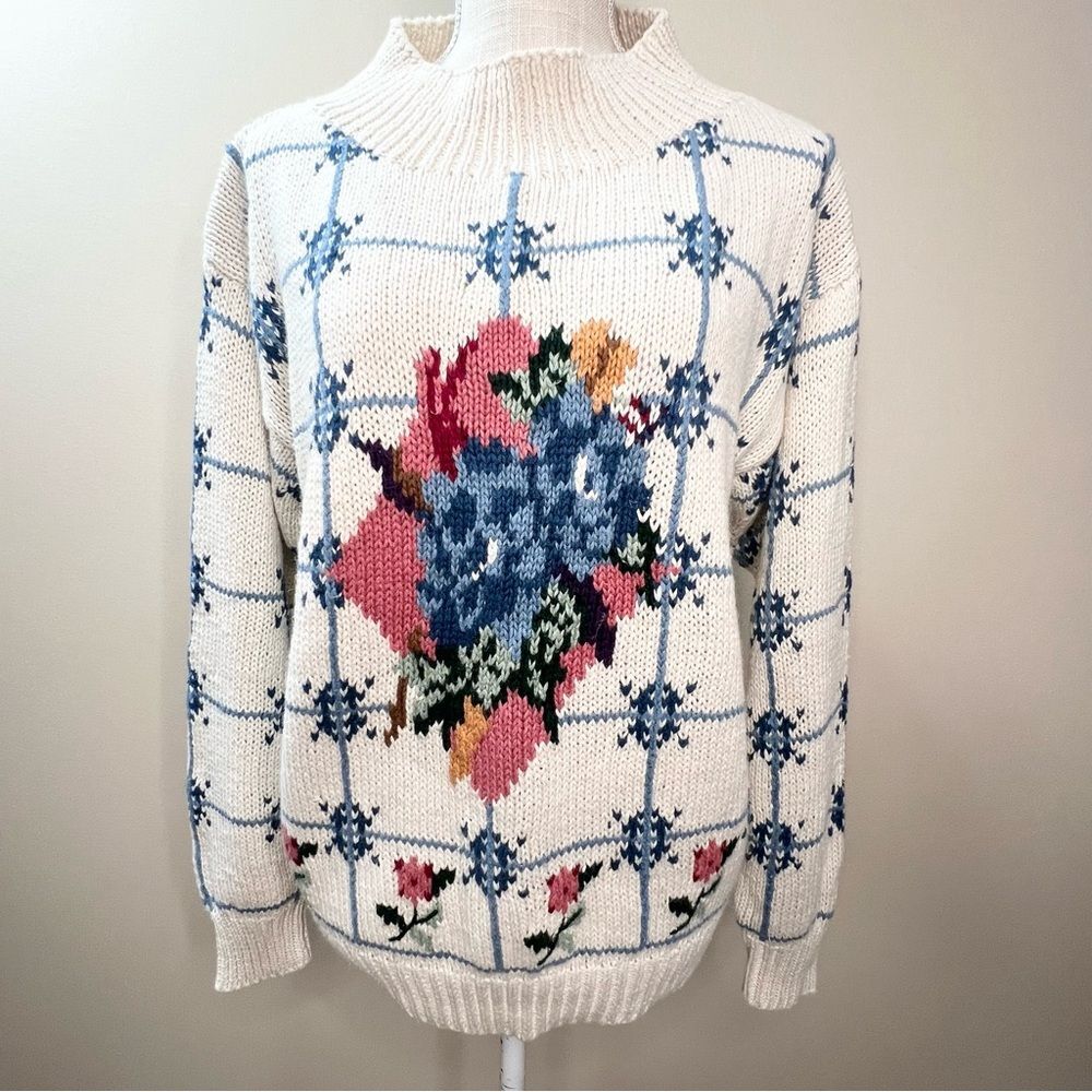 VTG The Eagle’s Eye Floral Mock Neck Grandma Sweater Medium
